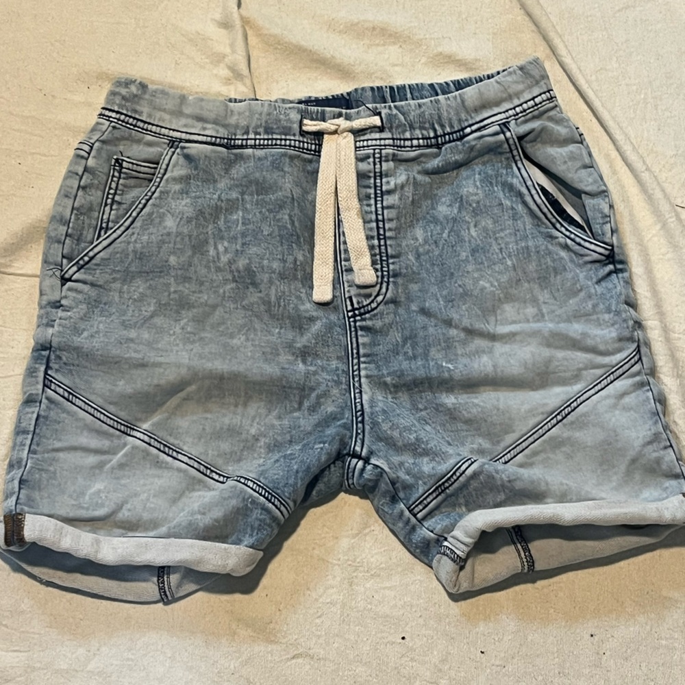 Zara Jean Shorts size S